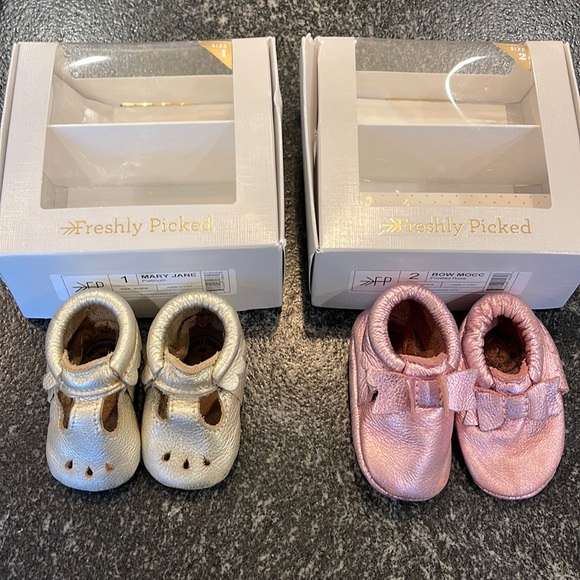 SOLD - Picture 1 of 5